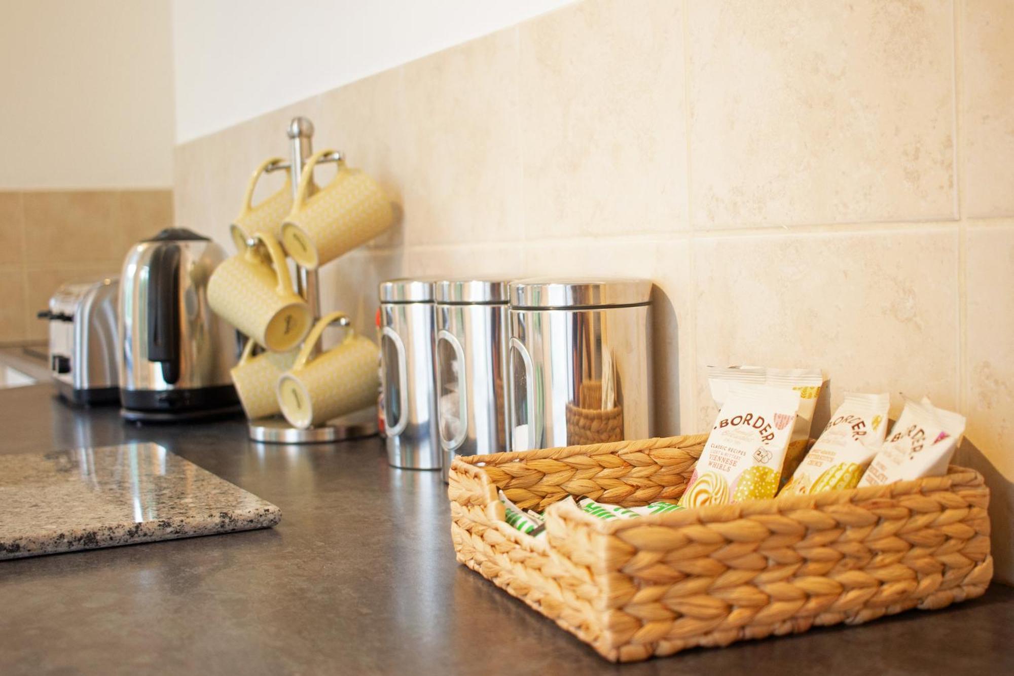 Raleigh Gf - Ground Floor 1 Bed Georgian Flat In The City Centre Free Parking And Wifi Exeter Ngoại thất bức ảnh